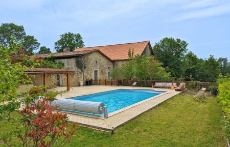 Gîte n°16G3110 Bazac - Charente - photo