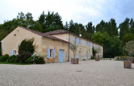 G&icirc;te de groupe n&deg;16G407 Val-de-Cognac - Charente - photo