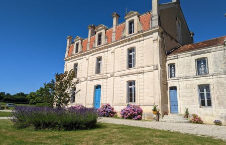 Maison d'hôtes Chambre d'hôtes n°16G9336 Chadurie - Charente - Maison d'hôtes
