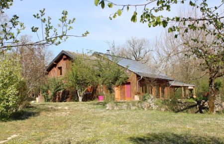 G&icirc;te de groupe n&deg;16G502 Marthon - Charente - G&icirc;te 24 personnes en pleine for&ecirc;t avec piscine privative
