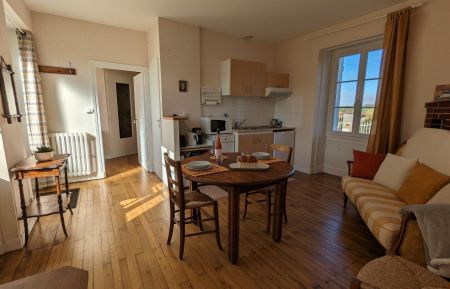 G&icirc;te n&deg;16G1060 Poursac - Charente - Pi&egrave;ce de vie