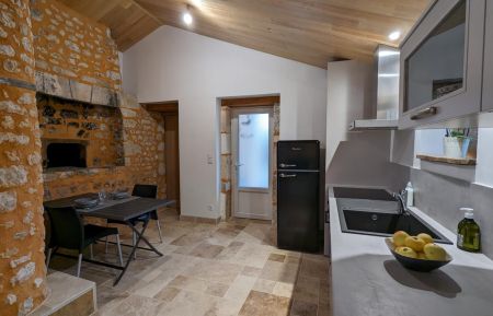 Entrée sur cuisine et séjour Gîte n°16G30722 Val des Vignes - Charente - Entrée sur cuisine et séjour