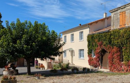 G&icirc;te n&deg;16G31222 Val des Vignes - Charente - photo