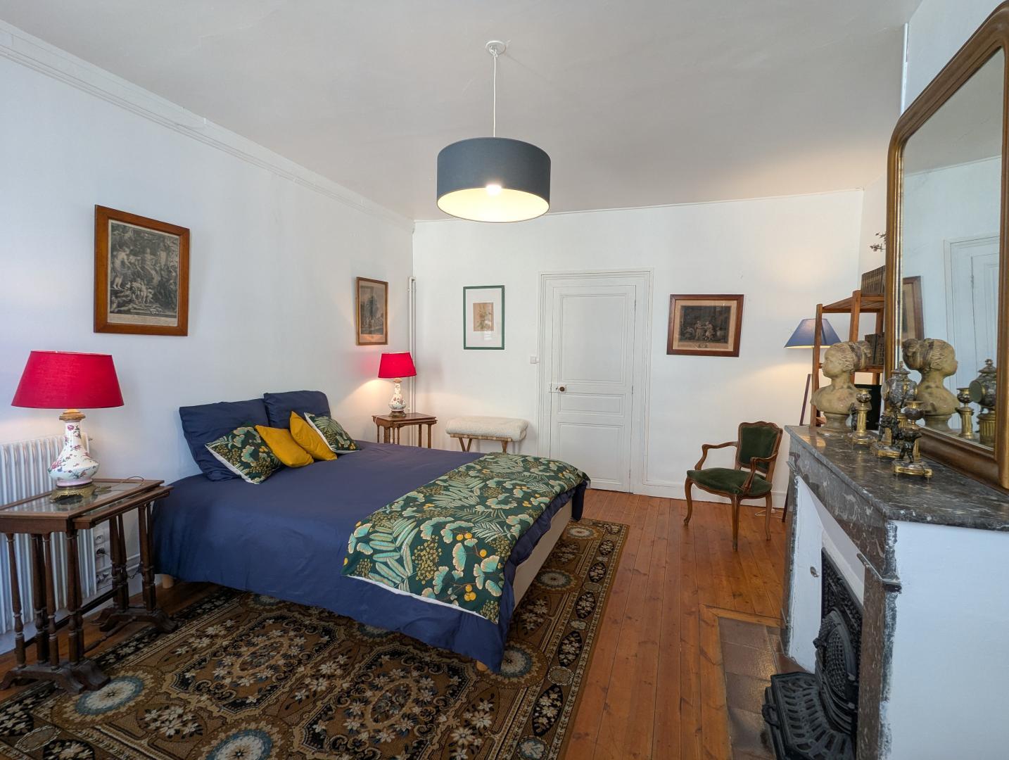 Chambre Amélie avec lit 160 x 200 et salle d'eau privative avec WC. photo 15