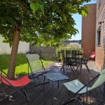 Terrasse de 30 m&sup2; ombrag&eacute;e 