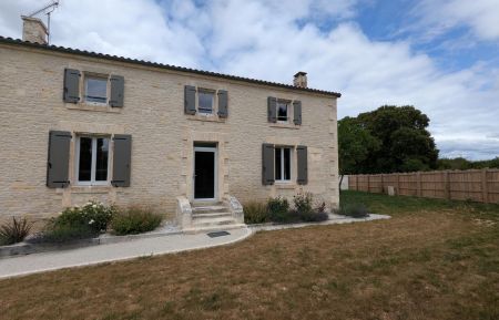 G&icirc;te n&deg;16G1102 Cellettes - Charente - photo