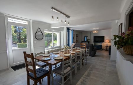G&icirc;te n&deg;16G3116 Nonac - Charente - S&eacute;jour / salle-&agrave;-manger