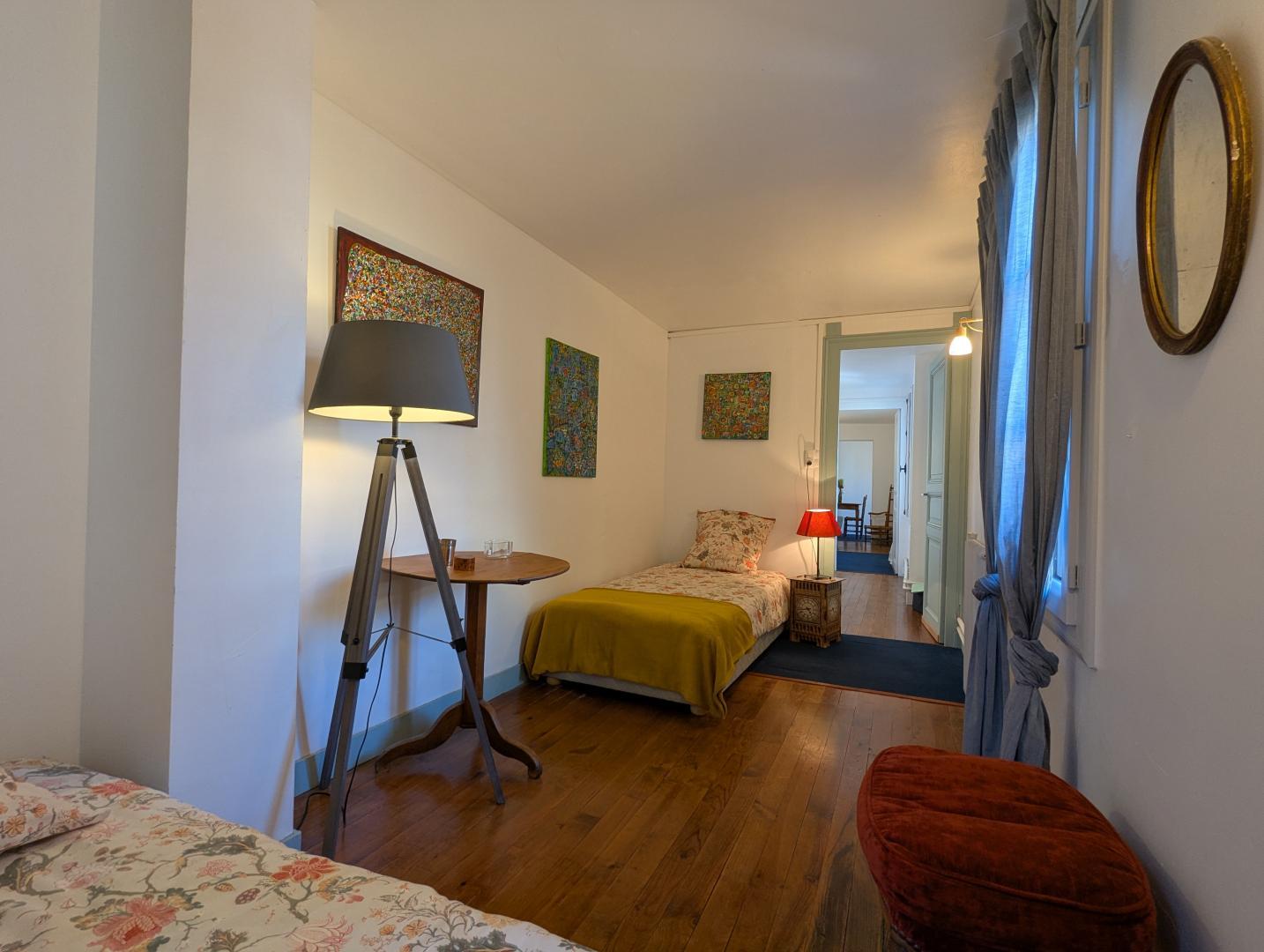 Appartement "Côté jardin" : chambre enfants avec 2 lits 90x190 photo 37