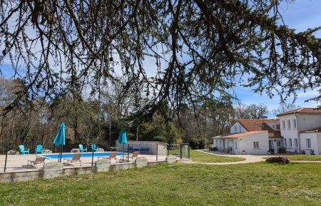 G&icirc;te n&deg;16G60593 Claix - Charente - photo
