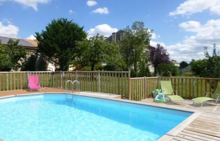 G&icirc;te n&deg;16G10882 La Boixe - Charente - photoEte