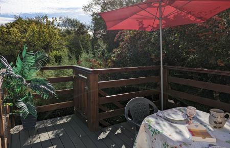 G&icirc;te n&deg;16G30392 Barbezieux-Saint-Hilaire - Charente - Terrasse