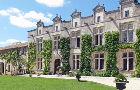 Chambre d'h&ocirc;tes n&deg;16G9615 Magnac-sur-Touvre - Charente - Fa&ccedil;ade du Logis de Maumont